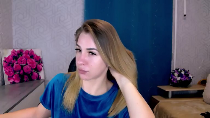 MeganNaughtyy