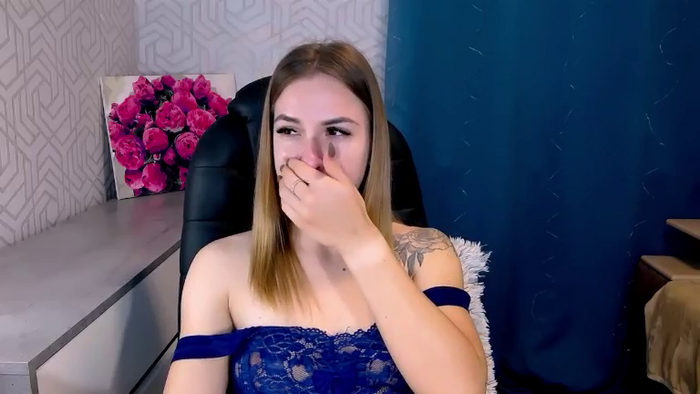 MeganNaughtyy