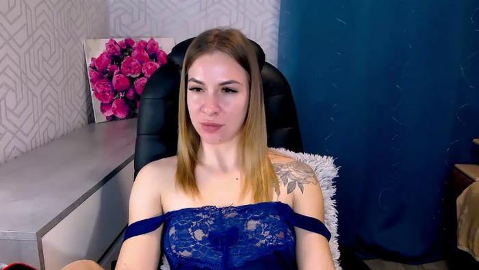 MeganNaughtyy