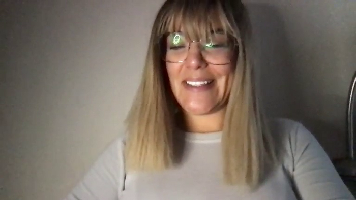 MistressLouUK