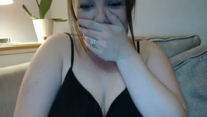 CurvyCourtneyUK
