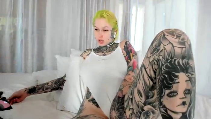UrAlexis