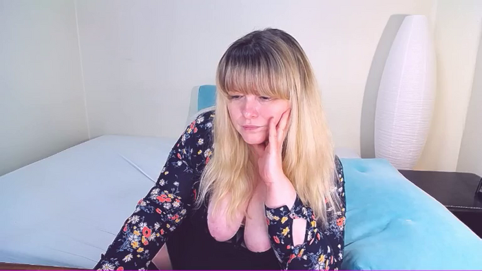 BlondeDesires