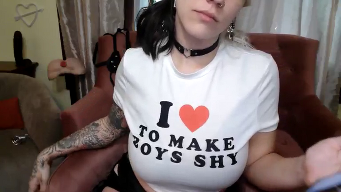 GoddessFoxxiSilk