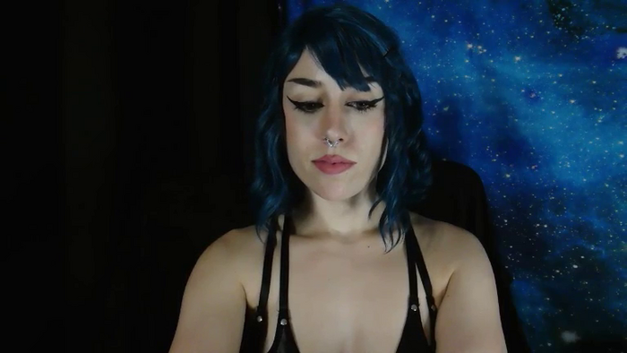 MissVikkiBlue