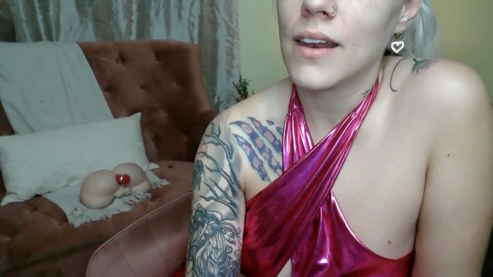 GoddessFoxxiSilk