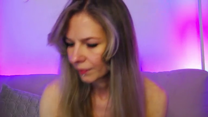 LeyaTaryn