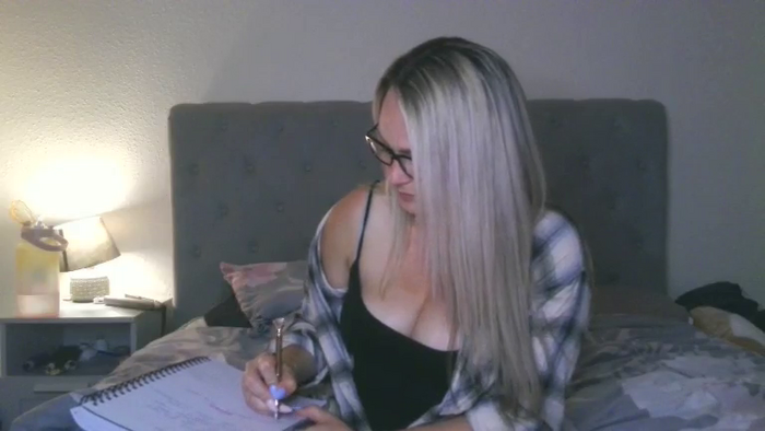 LouiseLovesFun