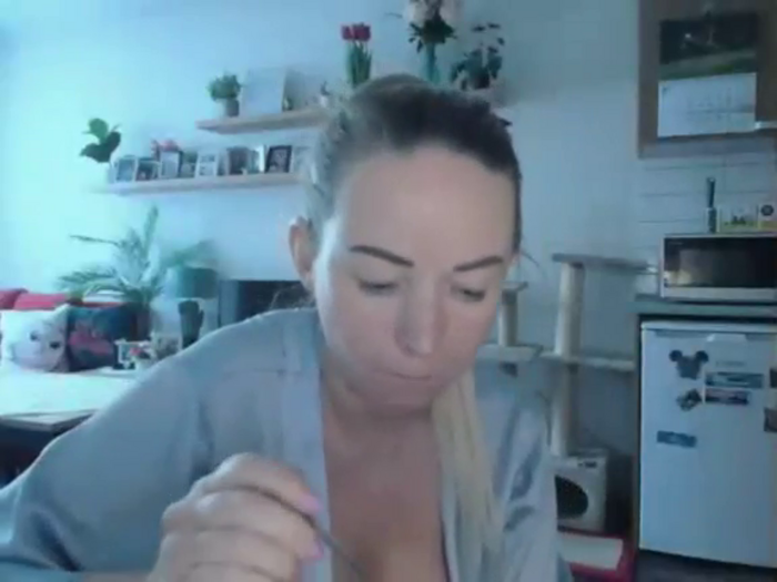 xSWEET_EWAx