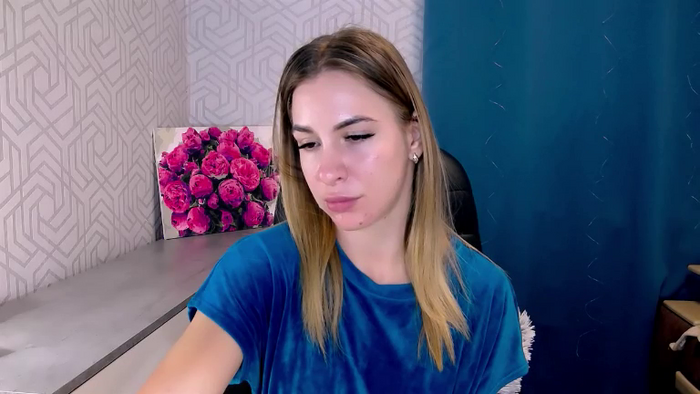 MeganNaughtyy