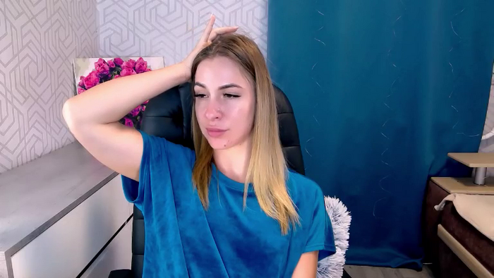 MeganNaughtyy