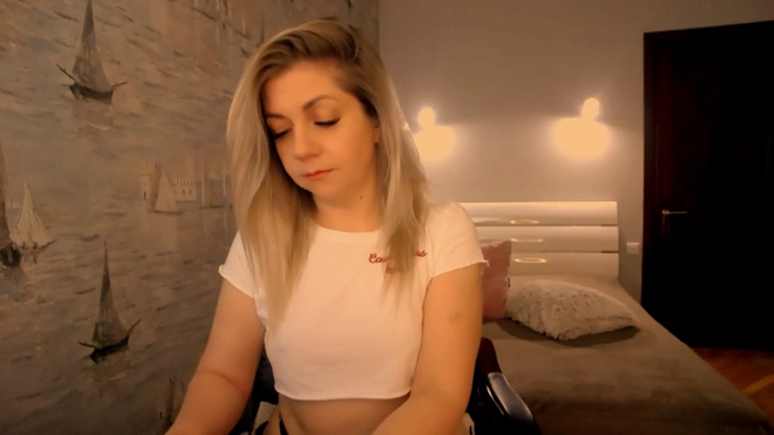 Nichole_Hill