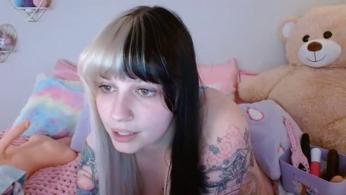 Angelina_Glass