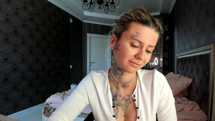 LilyDevelin
