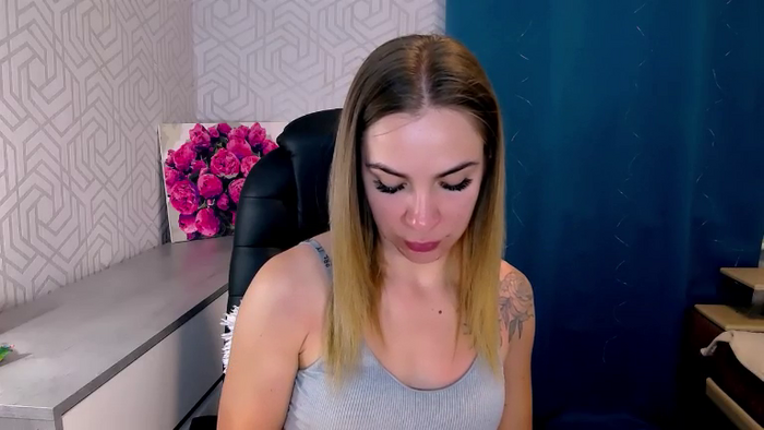 MeganNaughtyy