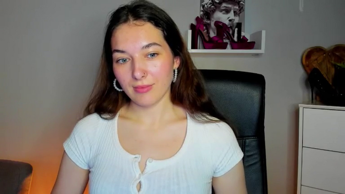 MeganxKISS19