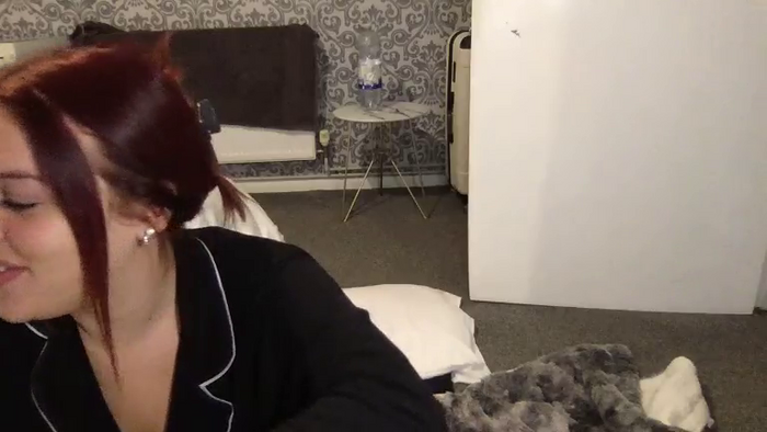 RedHeadLilyUK