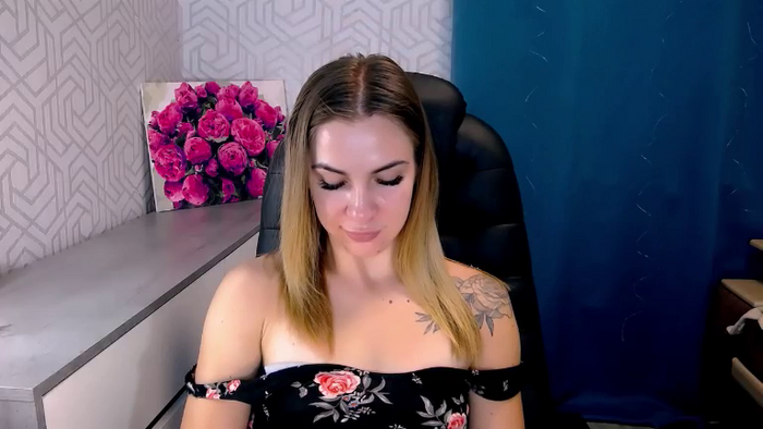 MeganNaughtyy