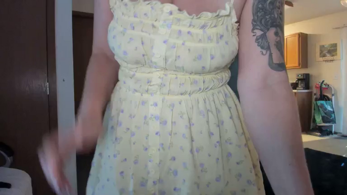 Hottyhousewife18