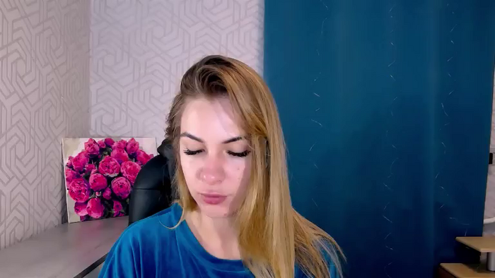 MeganNaughtyy