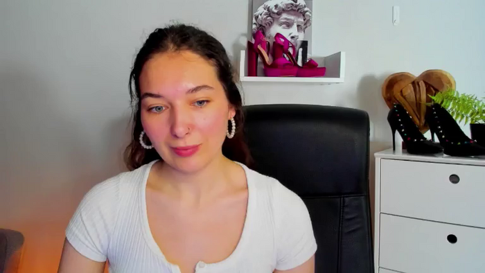 MeganxKISS19