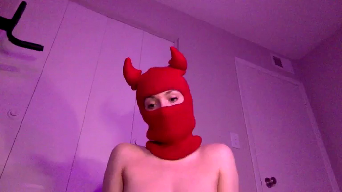 AlyzaFox