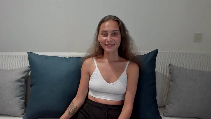 JuliaMoore18