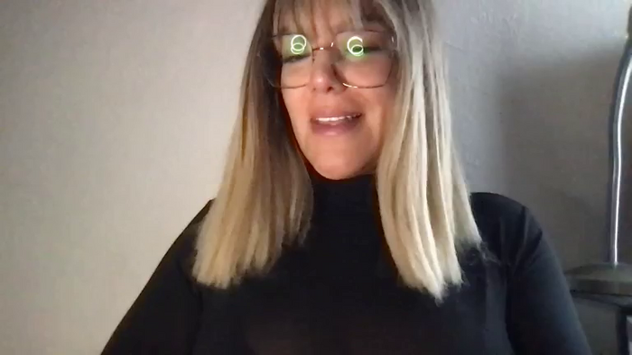 MistressLouUK