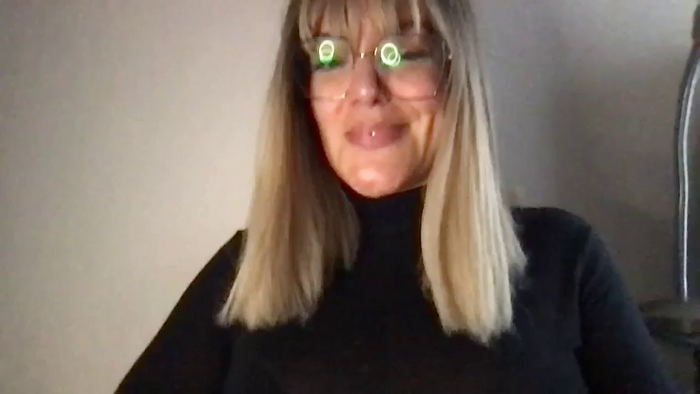 MistressLouUK