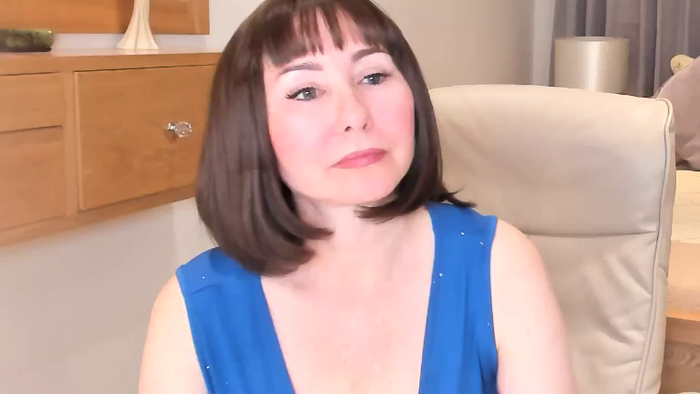 SaucyMilfSophia