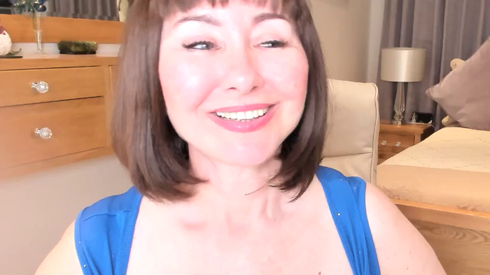 SaucyMilfSophia