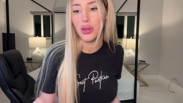 AmandaAndrewsxx