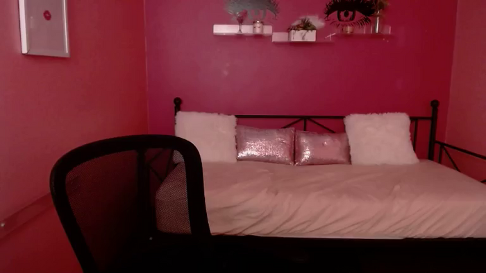 AlyssaXXX