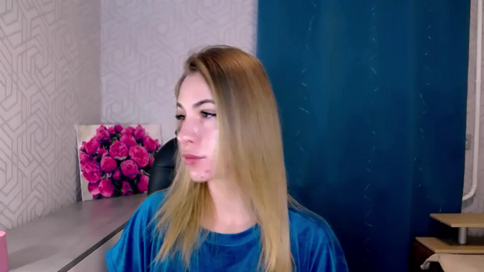 MeganNaughtyy