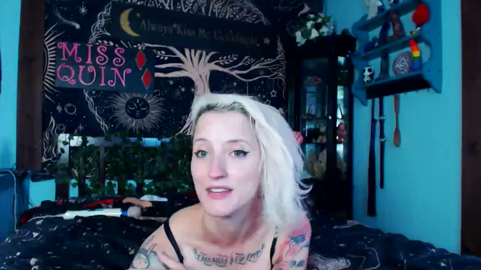 MissQuinCam