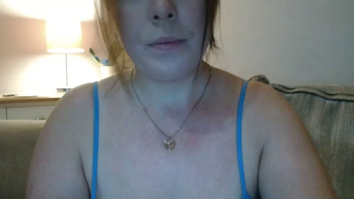 CurvyCourtneyUK