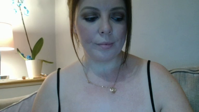 CurvyCourtneyUK