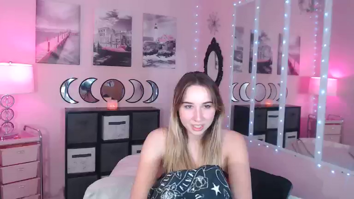 Lacey_Prescott