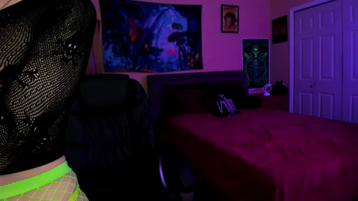 NikkiNorwalk