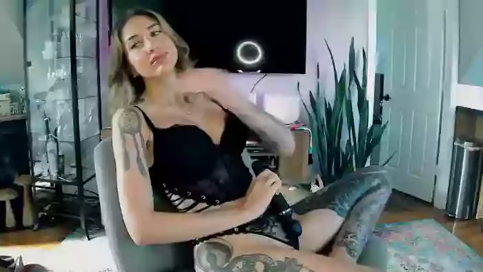 2024/06/06/streamate-tizzlelizzle-12-27-25