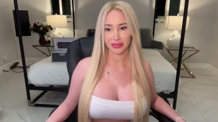 AmandaAndrewsxx