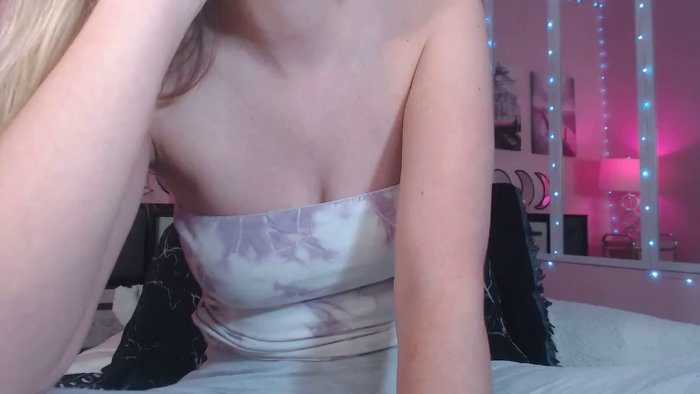 Lacey_Prescott