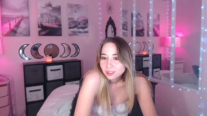 Lacey_Prescott