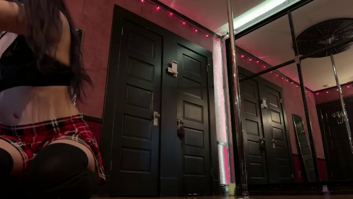 gothgirl_astrid