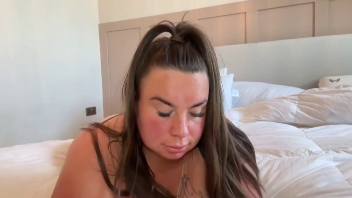 CharlieFoxxxUK