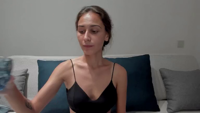 JuliaMoore18