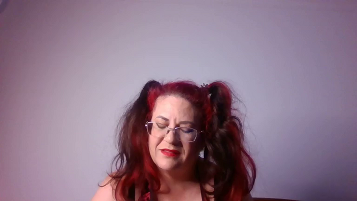 KinkyCorina