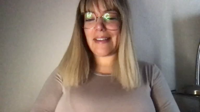MistressLouUK