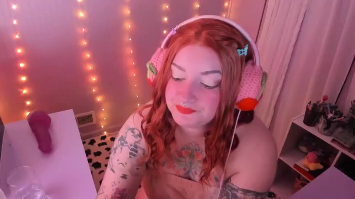 EdenFetishBabe