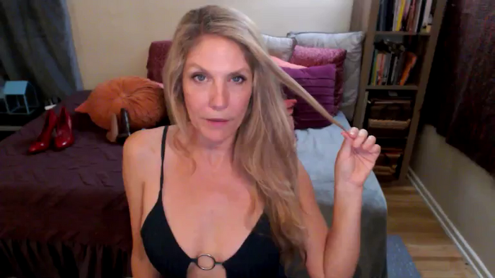SweetCougarCandy